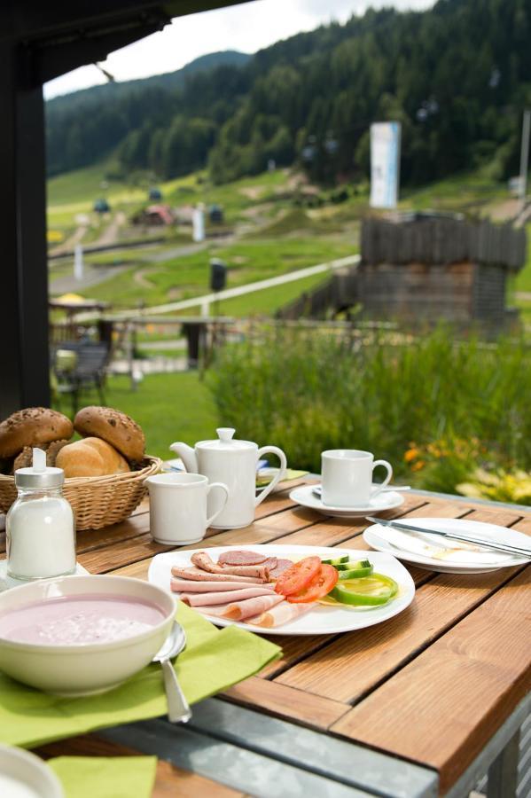 Hotel Bacher Asitzstubn Леоганг Екстериор снимка