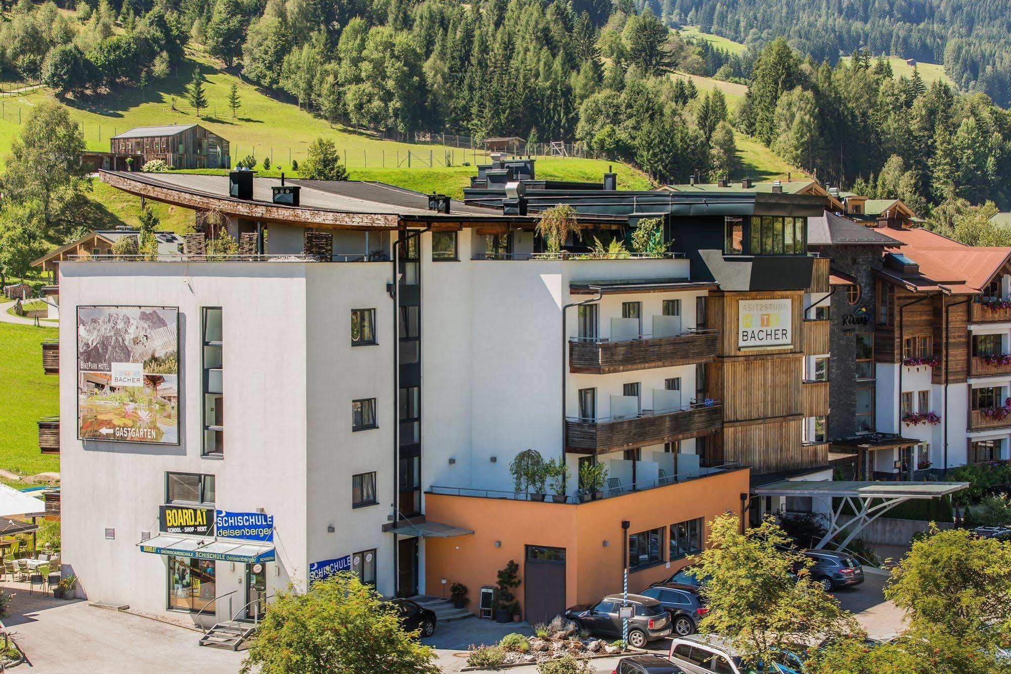 Hotel Bacher Asitzstubn Леоганг Екстериор снимка